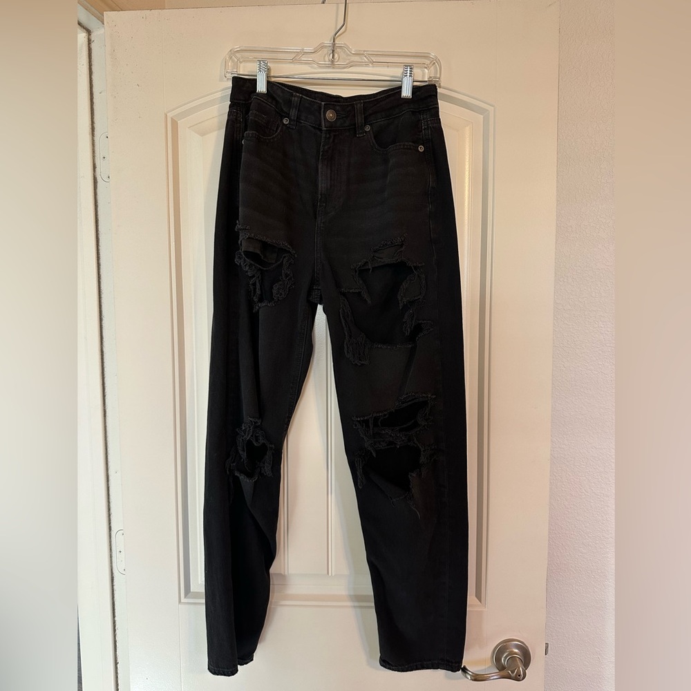 American Eagle Outfitters Black Distressed Straight Leg Jeans